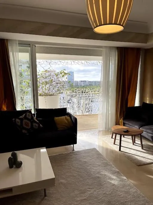 Appartement Tour Vegetale Cfc Anfa Luxury à Casablanca 0*,  Maroc